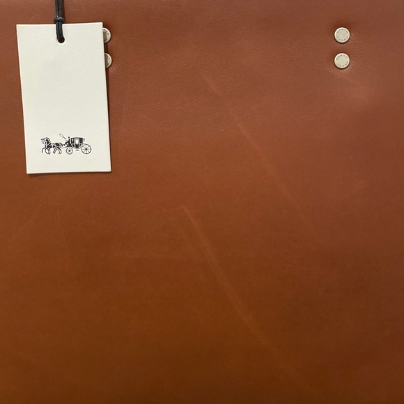 🏷 Coach Rogue Brief - Picture 9 of 11